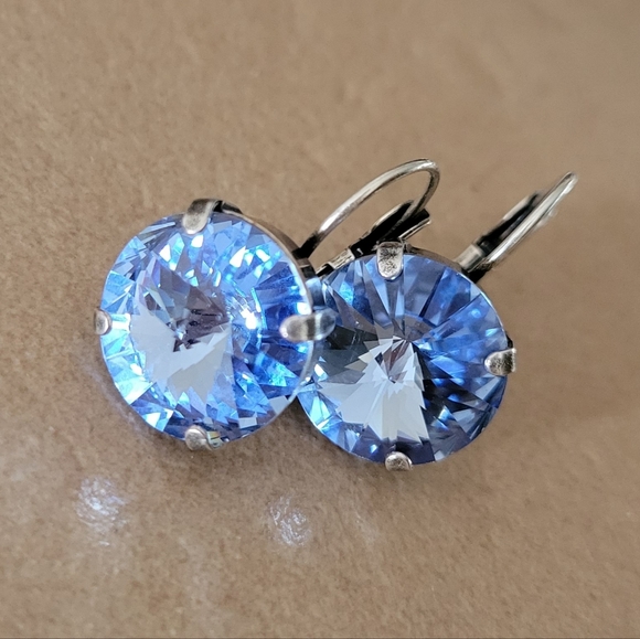 Austrian Crystal Earrings in Antique Silver - Picture 3 of 5